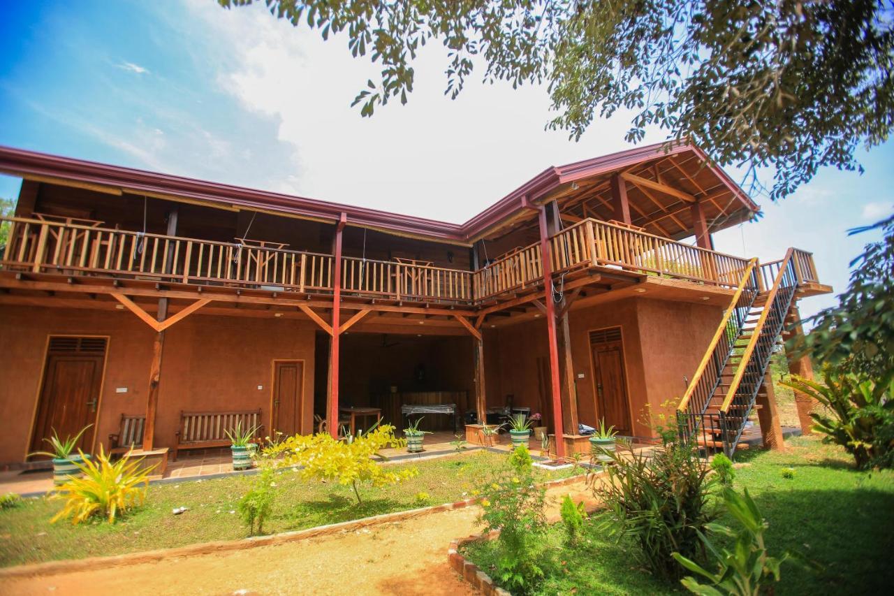 Jungle Hut Resort Sigiriya Exterior foto